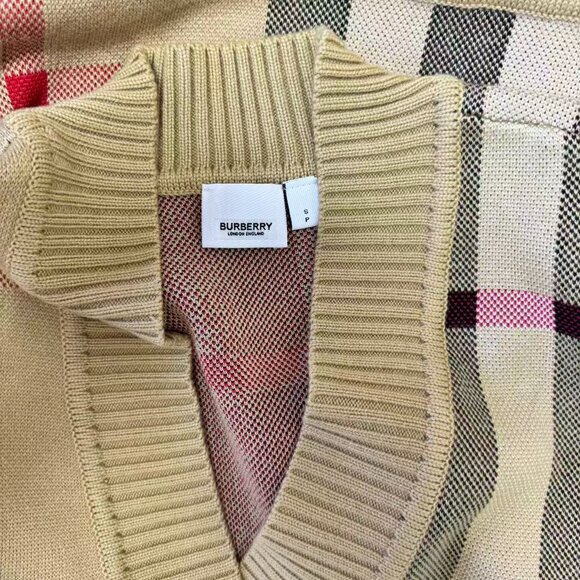Burberry Beige Wool-Blend Check Cardigan - Picture 11 of 12